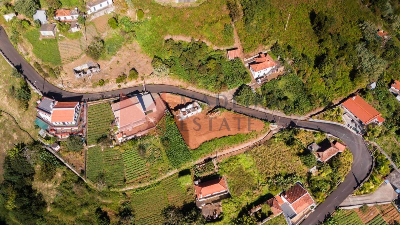 Plot of Land in Faial with ME logo_7 Beautiful Land Plot for Sale in Faial