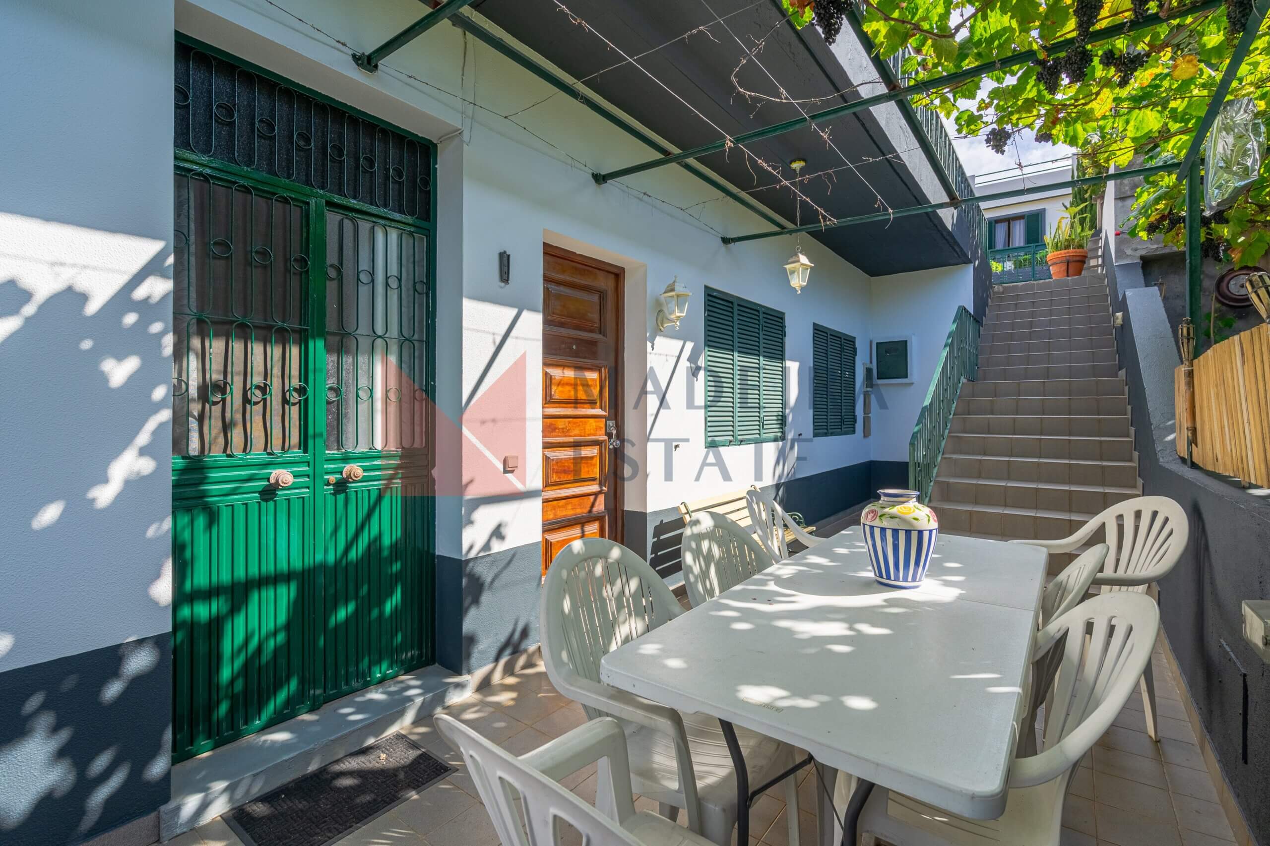 Oportunidade Única no Coração do Funchal