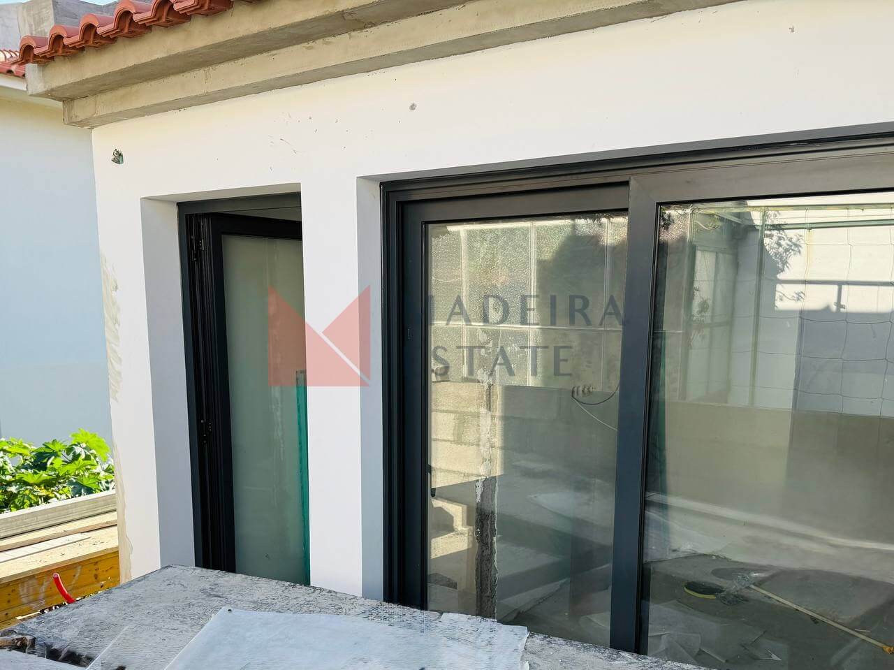 New T2 House for Sale in Funchal – Almost Ready to Move In