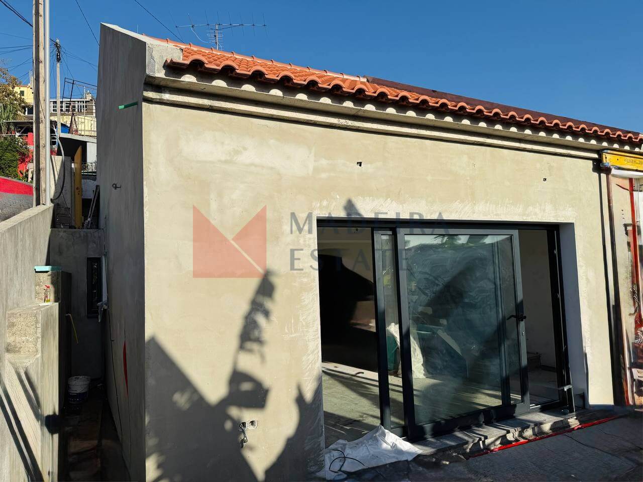 New T2 House for Sale in Funchal – Almost Ready to Move In
