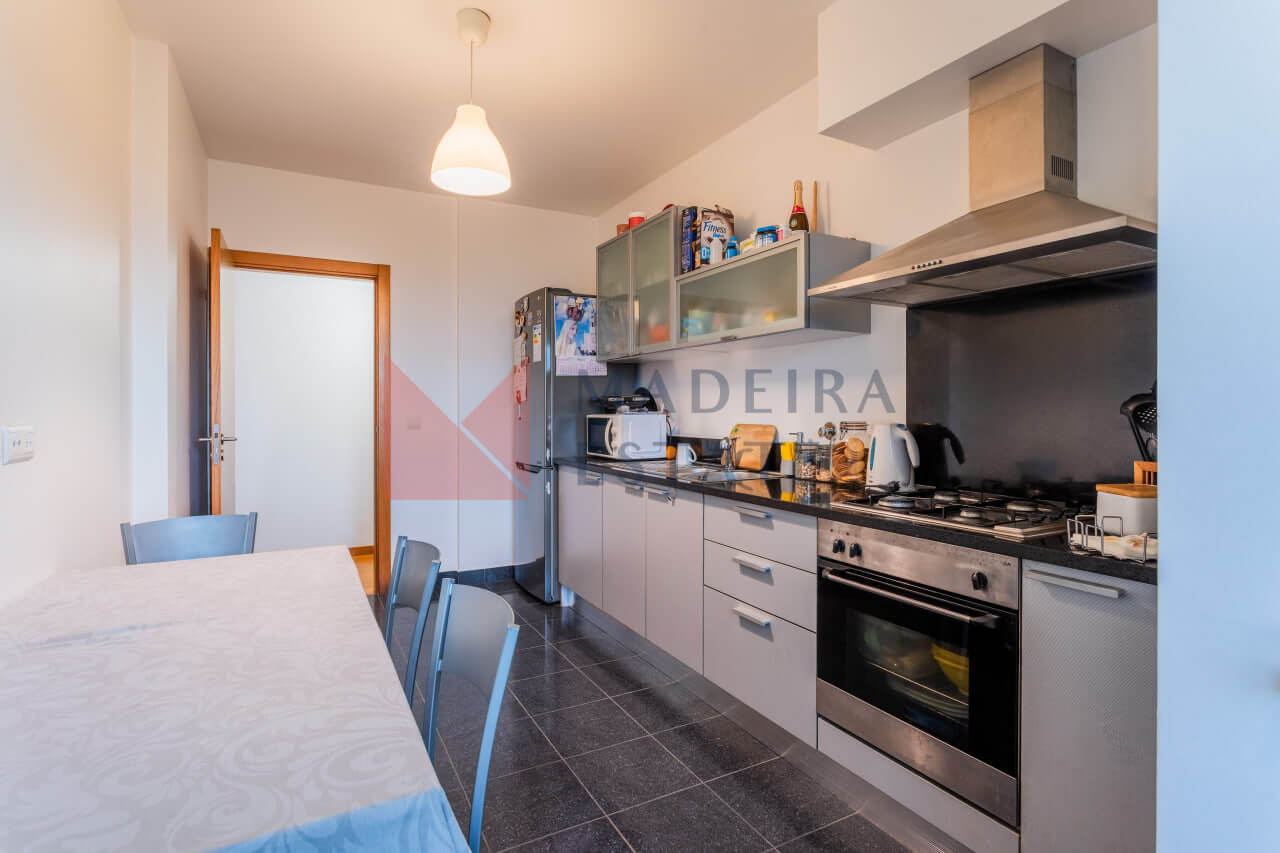 Apartamento T2 à Venda no Garajau, Madeira
