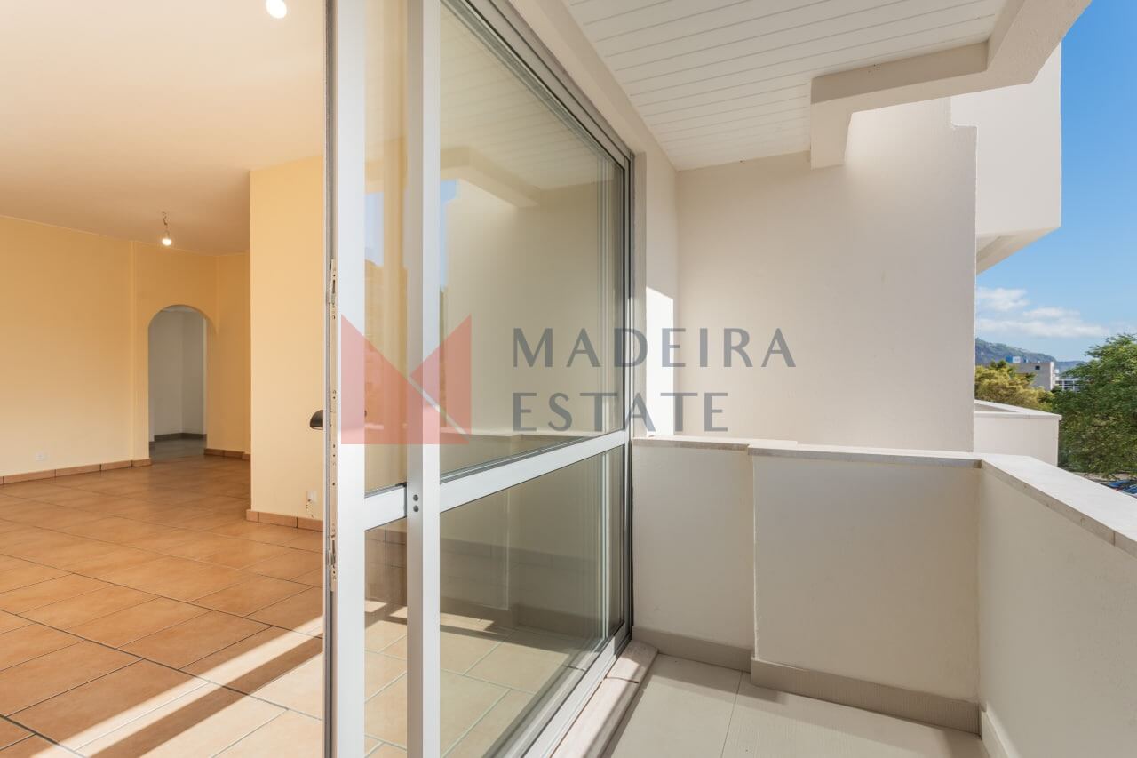 Excelente Apartamento T3 no Centro do Funchal