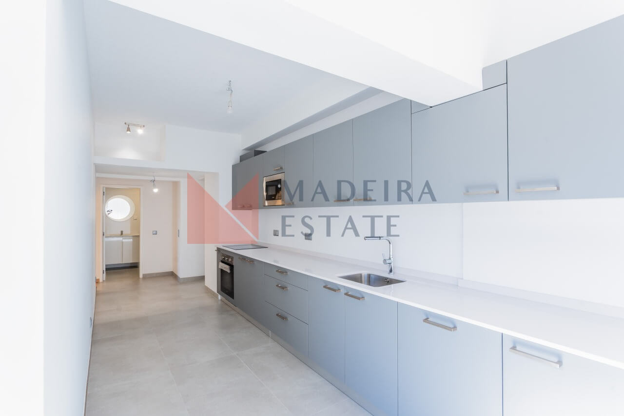 Excelente Apartamento T3 no Centro do Funchal