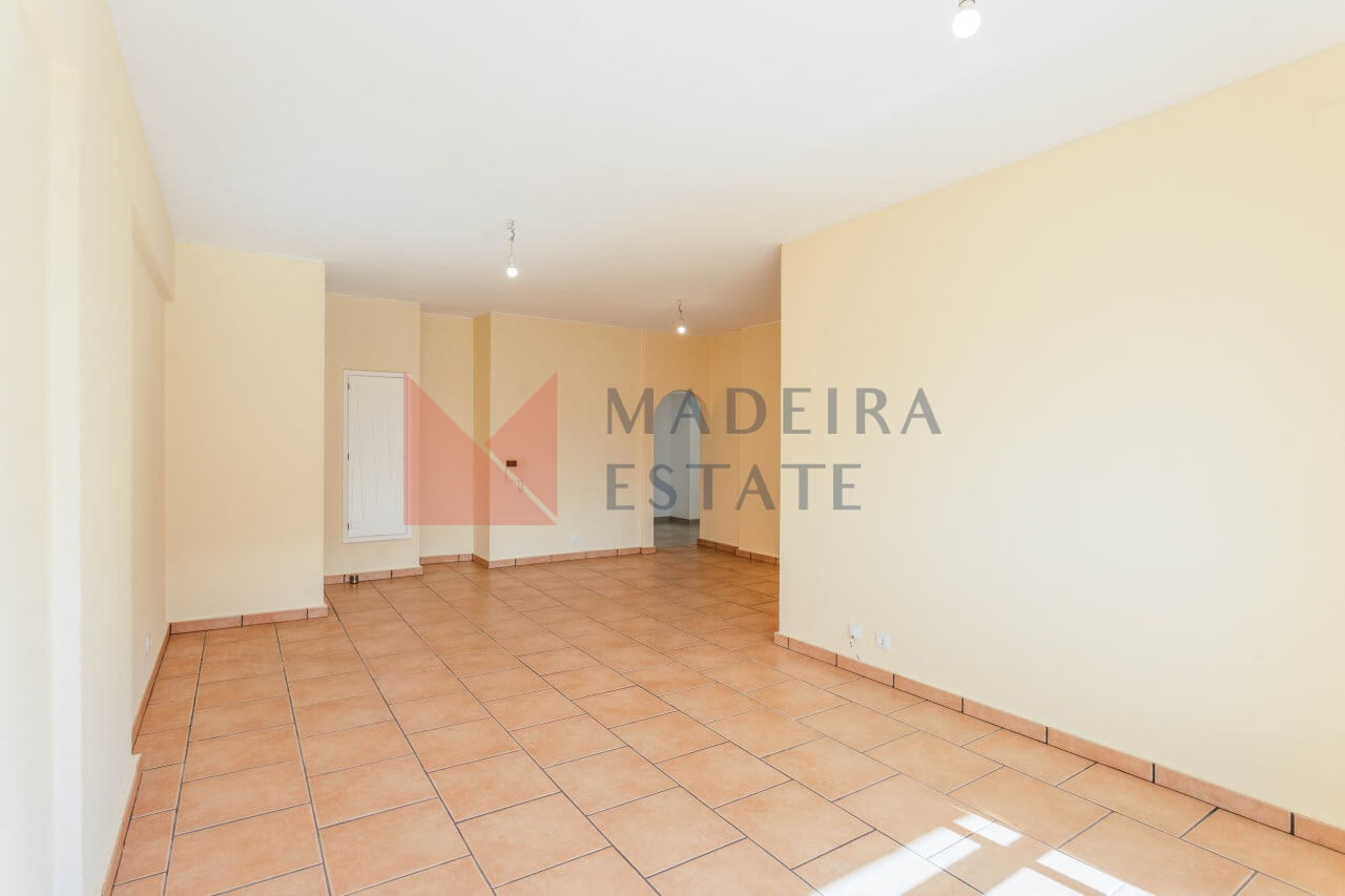 Excelente Apartamento T3 no Centro do Funchal