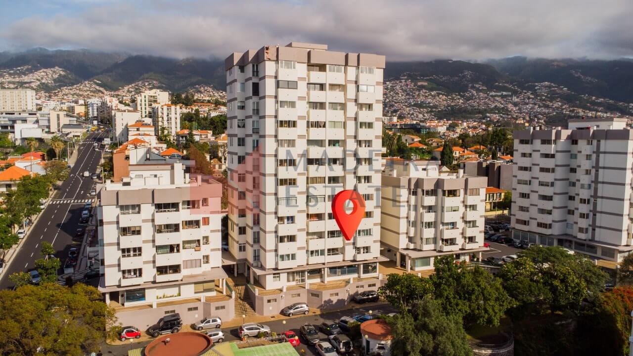 Excelente Apartamento T3 no Centro do Funchal