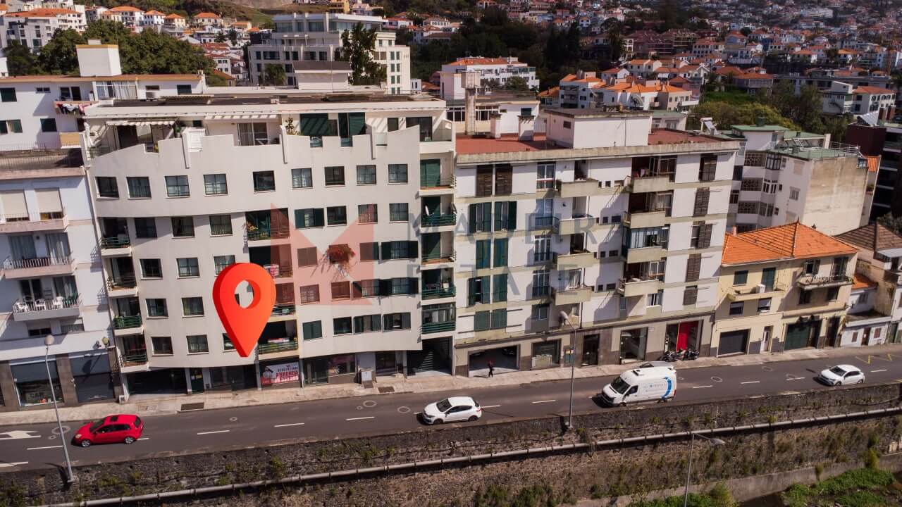 Espaço Comercial – 31 de Janeiro