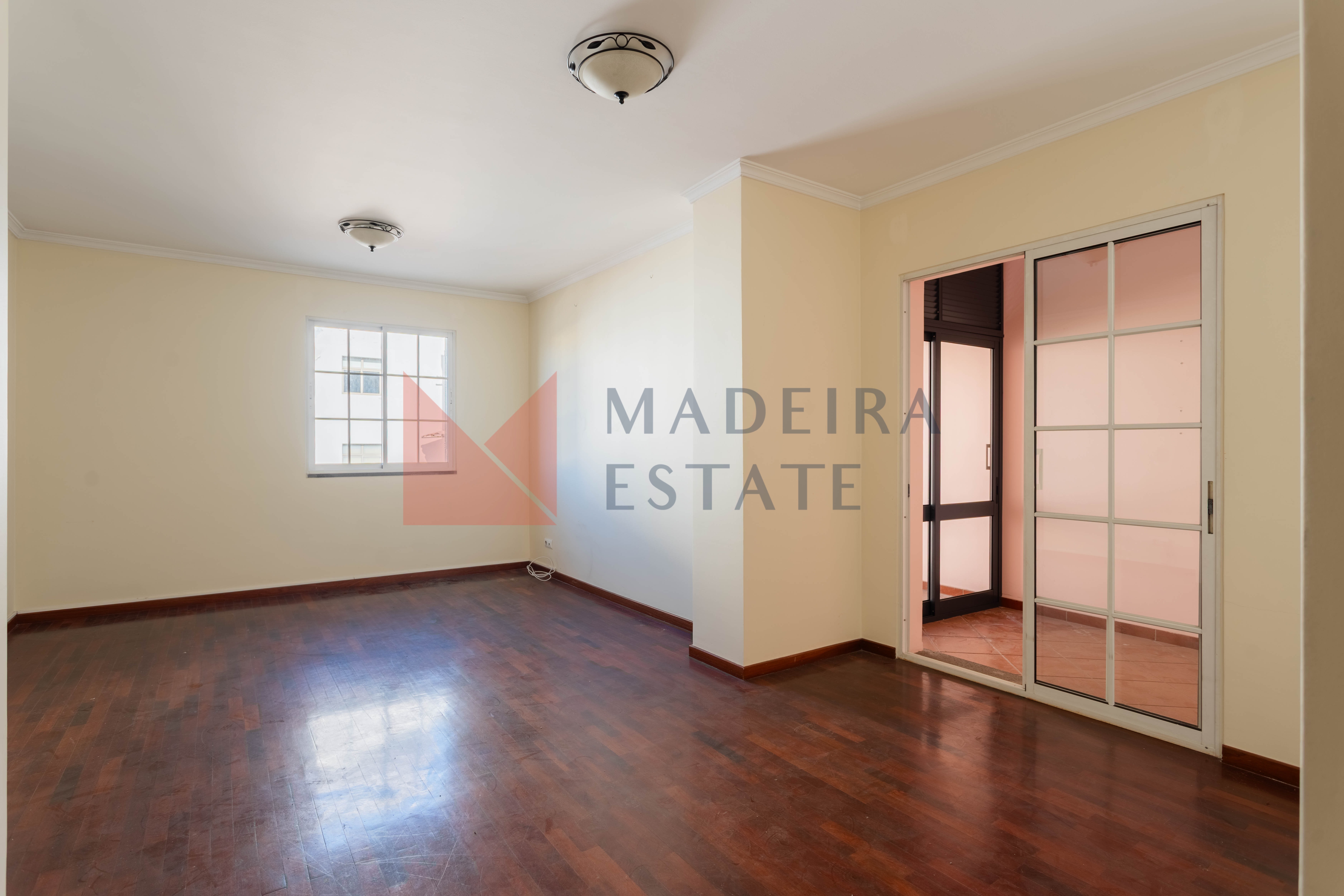 Apartamento T2 no Centro do Funchal
